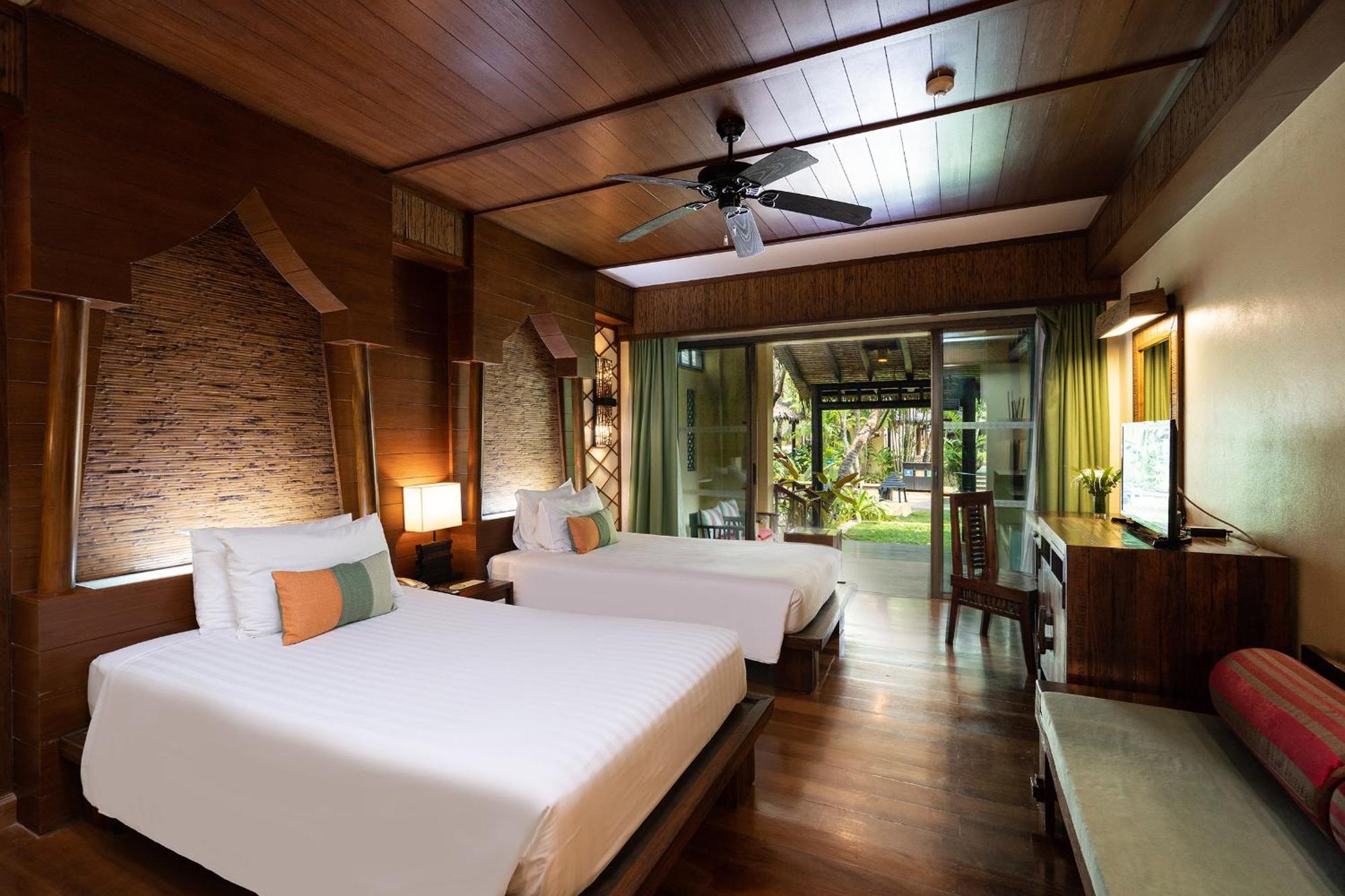 Resor Centara Tropicana 4*