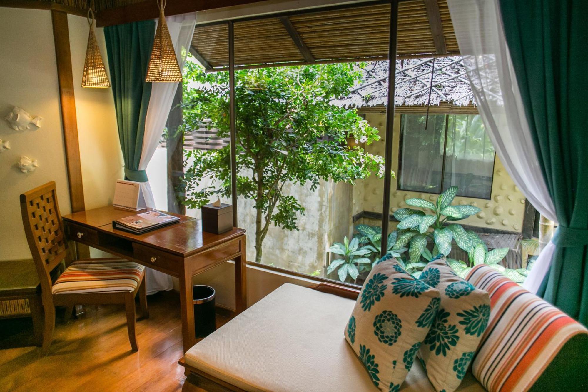 Centara Tropicana Resor 4*